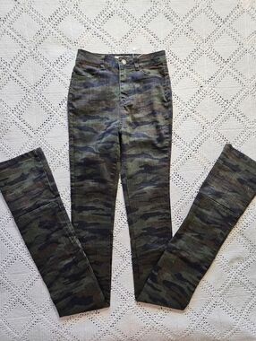 LABIJOU Camo Skinny Jeans - Size S